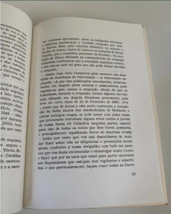 Angola — Elementos Para Uma Definição de Cultura Angolana (1963) — Armindo César - Image 3
