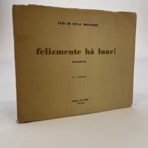 Felizmente Há Luar!