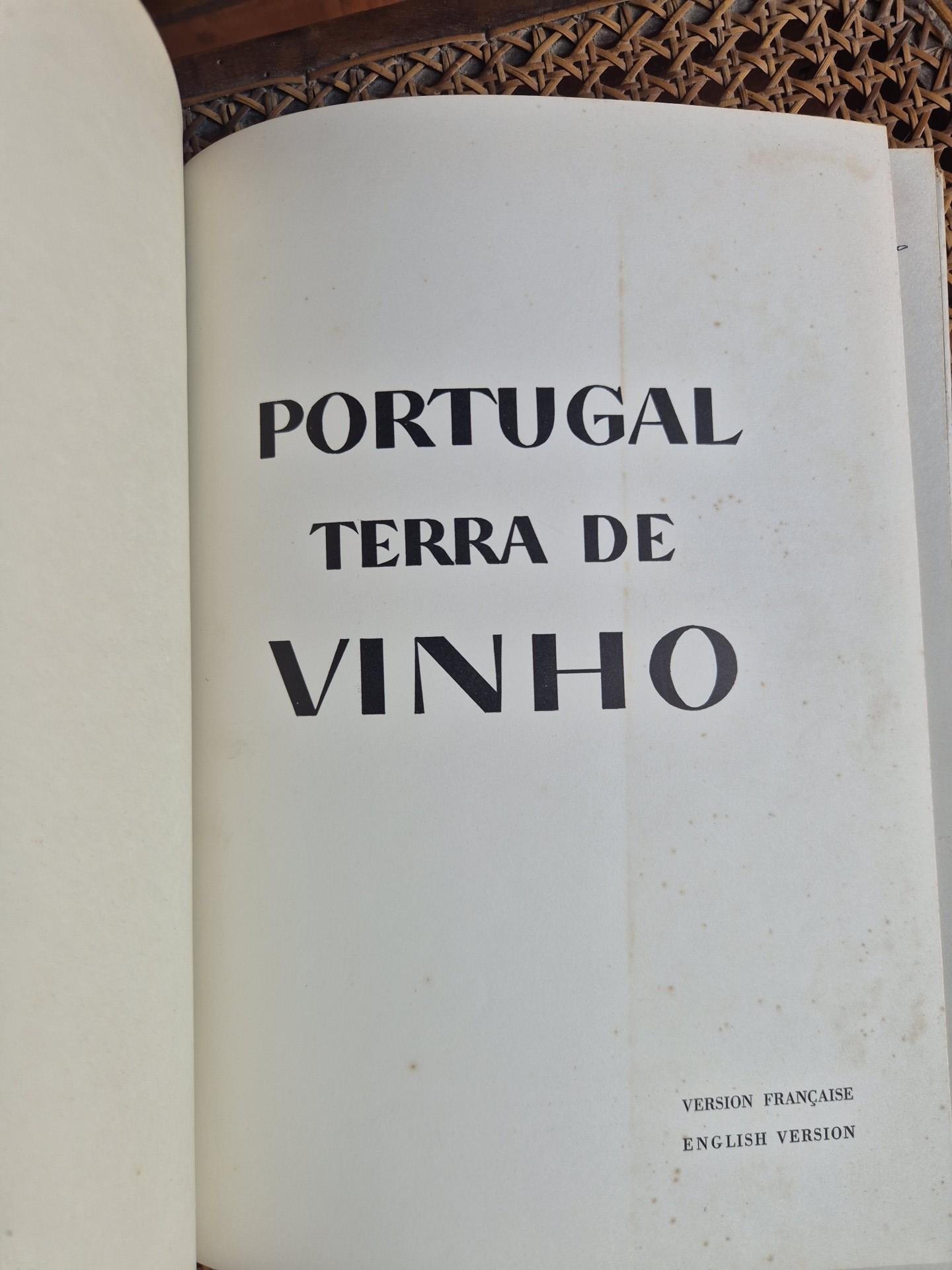 Portugal Terra de Vinho - 1963 – Mascarenhas Barreto e Carlos Branco - Dedicatória e Edição Trilingue - Image 2