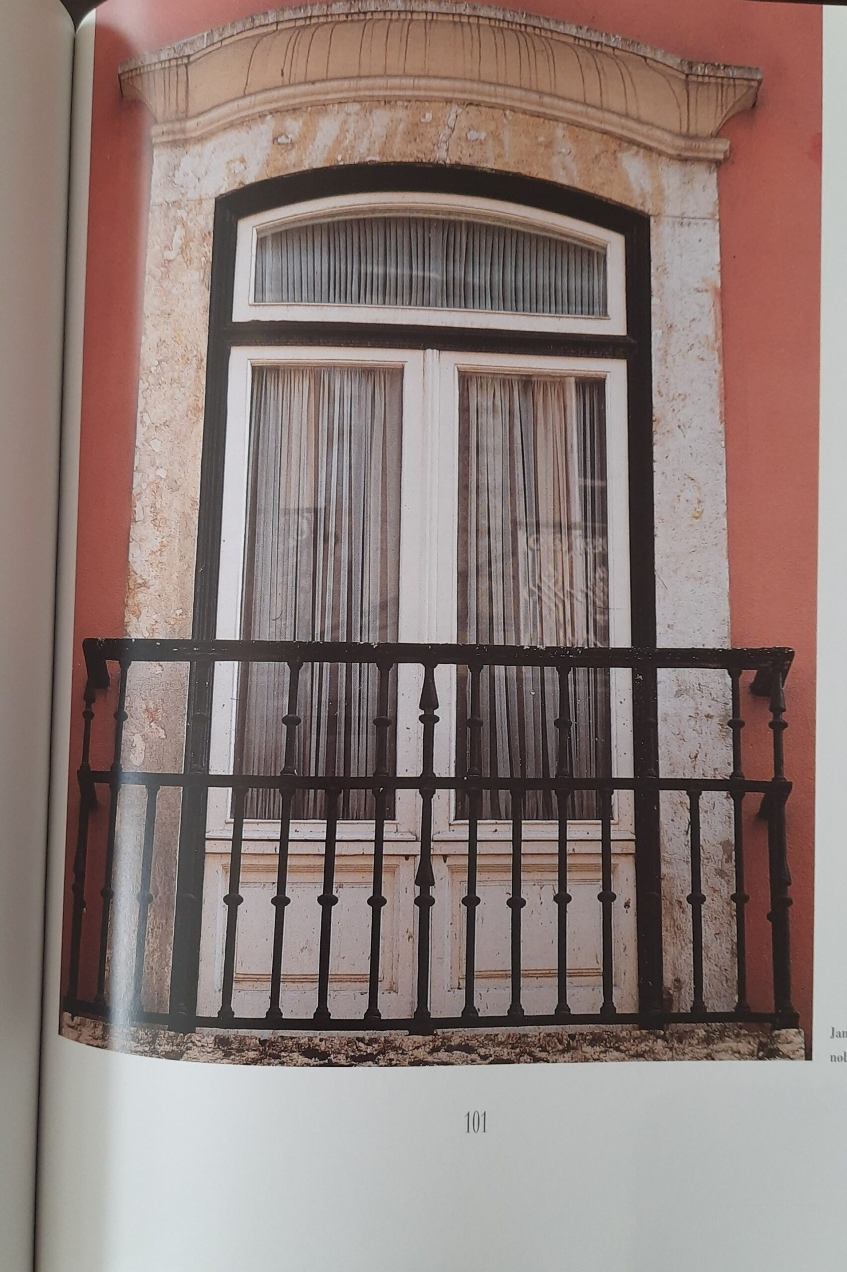Uma Casa na Lapa — Lisboa, José Sarmento de Matos - Image 6
